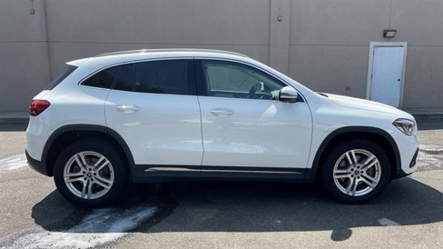 Used 2023 Mercedes-Benz GLA 250 4MATIC image 5