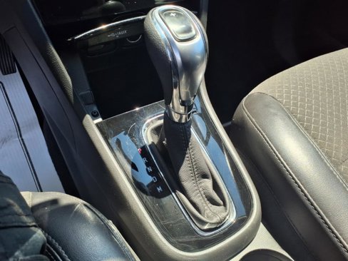 Used 2019 Buick Encore Preferred image 17