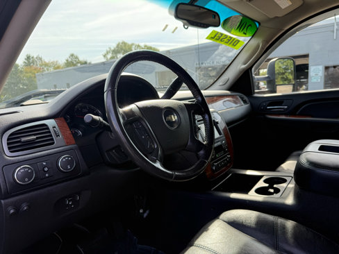 Used 2007 Chevrolet Silverado 3500 LTZ image 28
