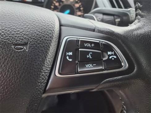 Used 2017 Ford Escape Titanium image 14