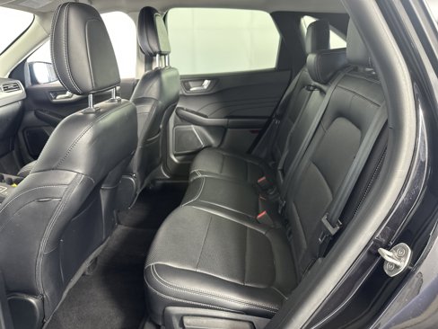 Used 2021 Ford Escape SEL w/ Technology Package image 7