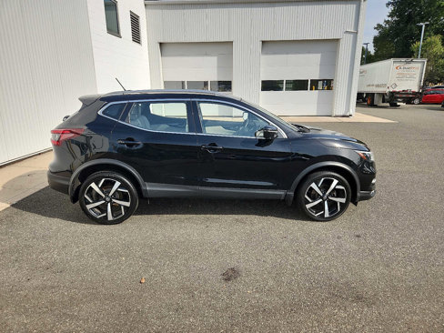 Used 2021 Nissan Rogue Sport SL w/ Premium Package image 7