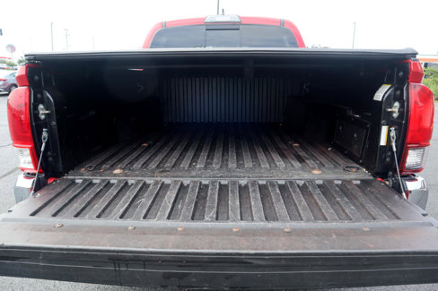 Used 2019 Toyota Tacoma SR5 image 27