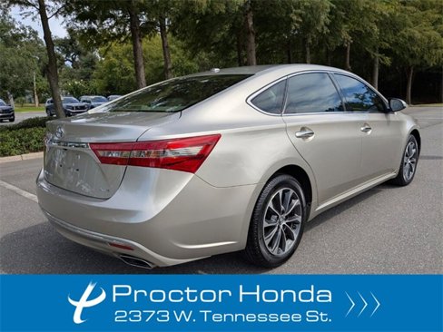 Used 2016 Toyota Avalon XLE Premium image 8
