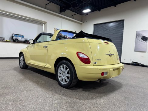 Used 2007 Chrysler PT Cruiser Touring image 7
