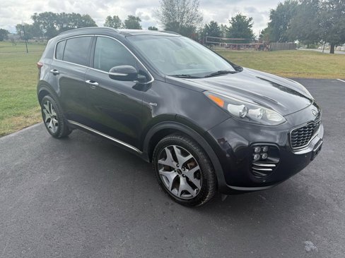 Used 2017 Kia Sportage SX image 3
