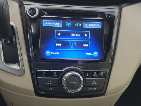 Used 2014 Honda Odyssey Touring Elite image 33