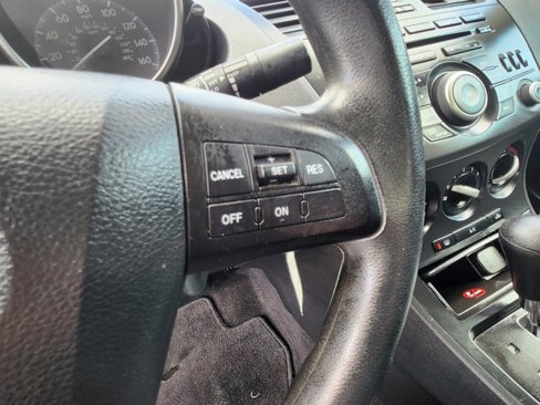 Used 2012 MAZDA MAZDA3 i Touring image 13