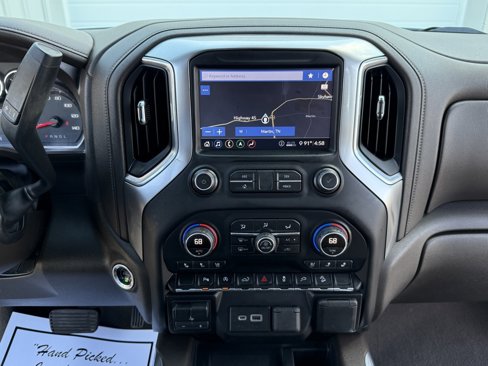 Used 2020 Chevrolet Silverado 1500 LTZ image 22