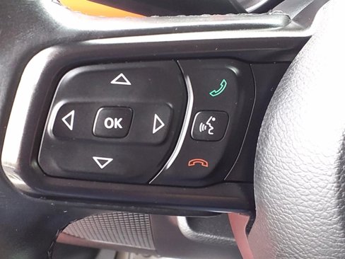 Used 2018 Jeep Wrangler Unlimited Sport S image 17