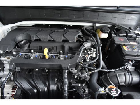 New 2025 Hyundai Venue SE image 9