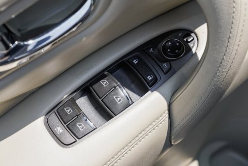 Used 2019 INFINITI QX80 Luxe image 38