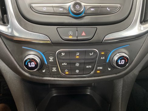 Used 2022 Chevrolet Equinox LT image 43