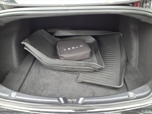 Used 2020 Tesla Model 3 Standard Range image 17