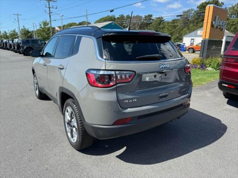 Certified 2021 Jeep Compass Limited image 5