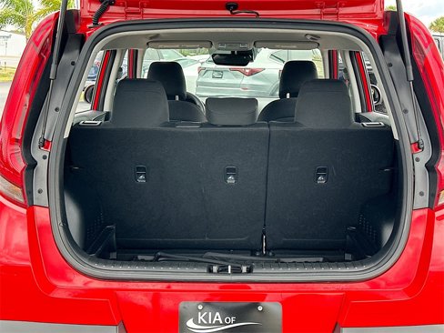 Certified 2022 Kia Soul LX w/ Technology Package image 23