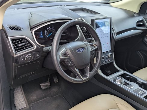 Used 2021 Ford Edge SEL w/ Convenience Package image 11