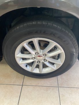 Used 2017 Dodge Journey SXT w/ Comfort/Convenience Group image 29