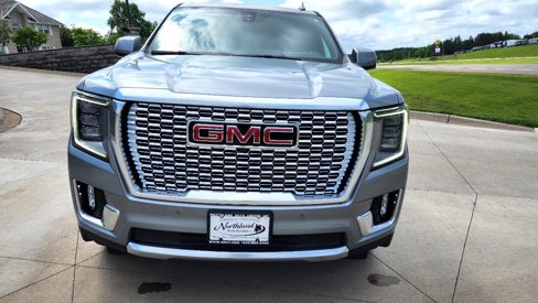 Used 2023 GMC Yukon Denali image 8