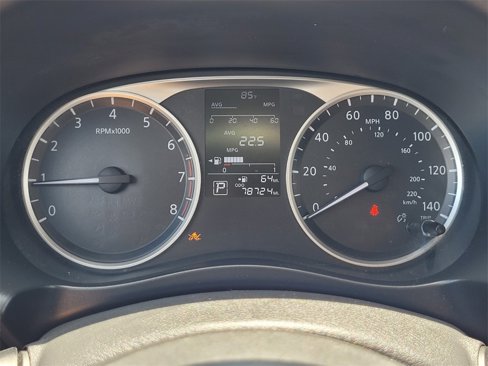 Used 2018 Nissan Kicks S image 25