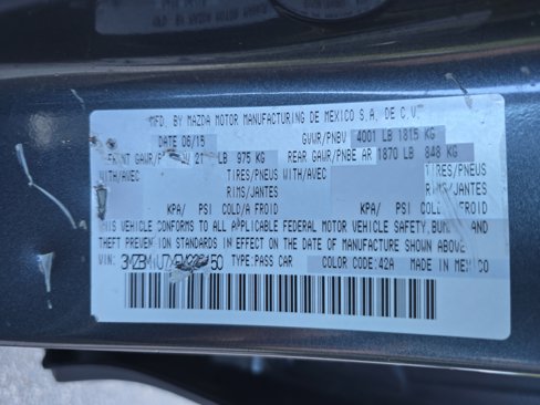 Used 2015 MAZDA MAZDA3 i Sport image 33