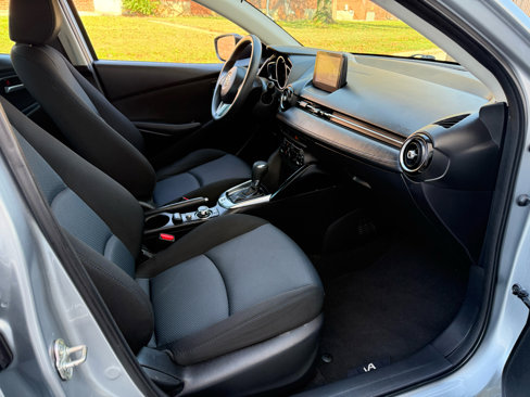 Used 2018 Toyota Yaris iA image 15