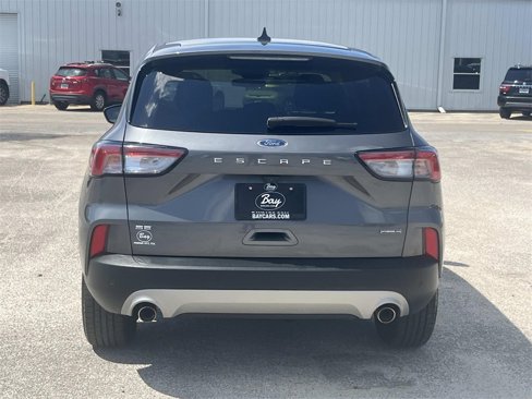 Used 2022 Ford Escape SE image 4