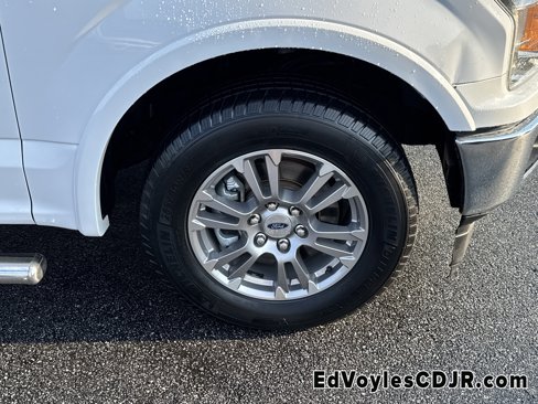 Used 2020 Ford F150 Lariat image 11