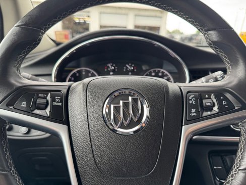 Used 2019 Buick Encore Preferred image 18