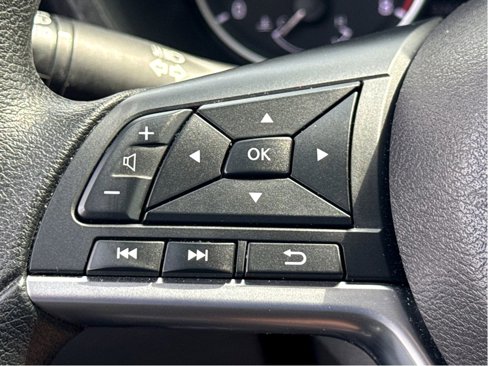 Used 2023 Nissan Sentra SV image 21