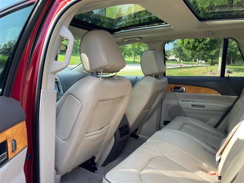 Used 2014 Lincoln MKX AWD w/ Equipment Group 101A image 58