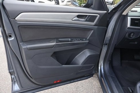 Used 2018 Volkswagen Atlas S image 10