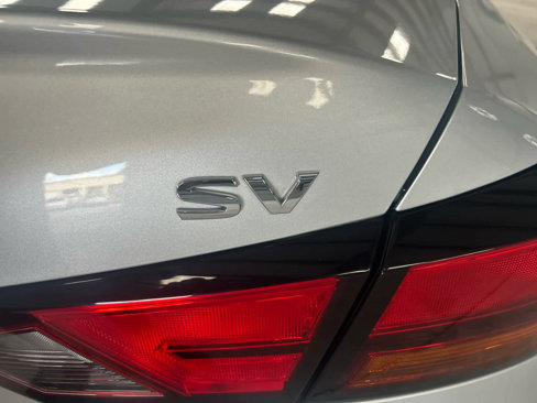 Used 2019 Nissan Altima 2.5 SV image 11