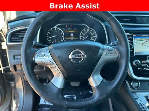 Used 2018 Nissan Murano SV image 13