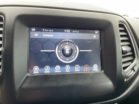 Used 2018 Jeep Compass Sport w/ Tech Group image 24