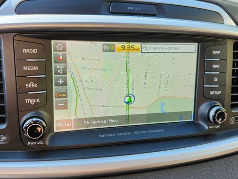Used 2019 Kia Sorento SX image 26