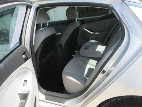 Used 2013 Kia Optima LX w/ Convenience Pkg image 8