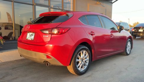 Used 2015 MAZDA MAZDA3 i Touring image 3