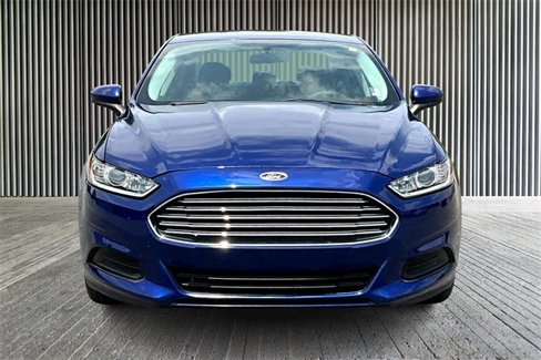 Used 2015 Ford Fusion S image 3