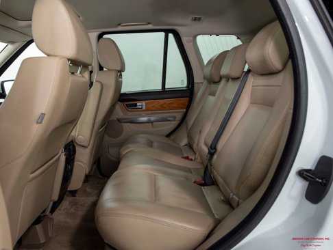 Used 2011 Land Rover Range Rover Sport HSE image 11