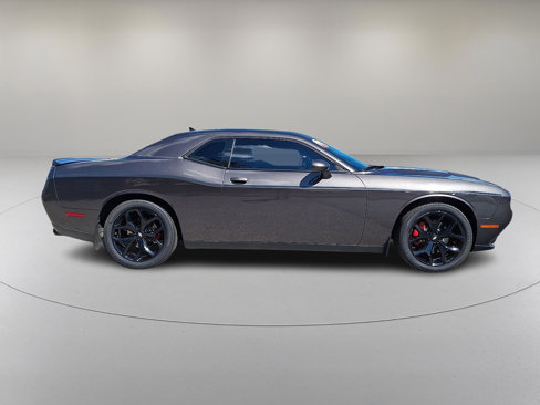 Used 2015 Dodge Challenger SXT Plus image 12