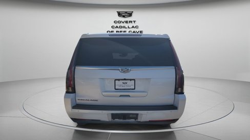 Used 2016 Cadillac Escalade ESV Luxury image 5