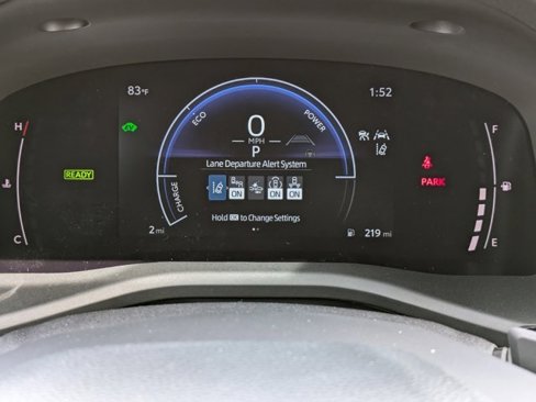 New 2025 Toyota Camry SE image 28