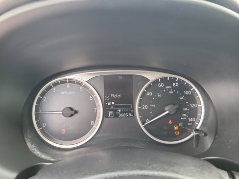 Used 2021 Nissan Kicks S w/ Interior Electronics Package image 29