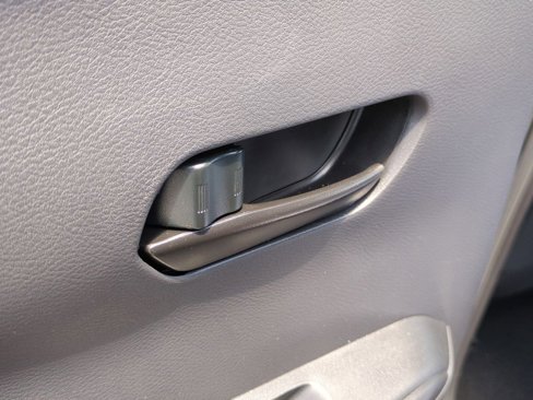 New 2025 Nissan Kicks Play S image 25