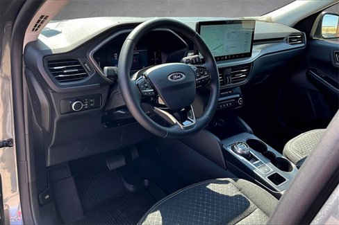 New 2025 Ford Escape Active w/ Tech Pack #1 image 6