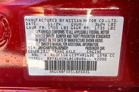 New 2025 Nissan Versa SR w/ Trunk Package image 23