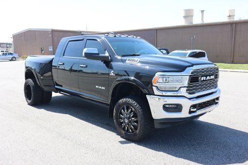 Used 2019 RAM 3500 Limited image 2