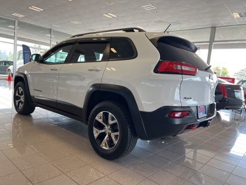Used 2014 Jeep Cherokee Trailhawk w/ Comfort/Convenience Group image 13