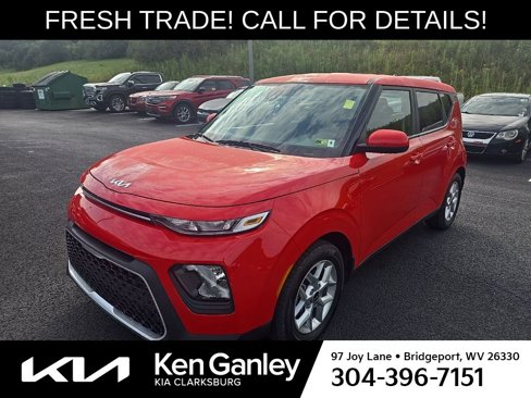 Certified 2022 Kia Soul LX w/ Technology Package image 4